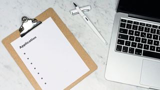 Im Bewerbungsprozess springen immer häufiger Kandidaten ab - häufig ohne Ankündigung. (Bild: Markus Winkler auf Unsplash)