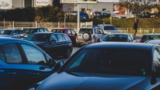 Gebrauchtwagen stehen derzeit bei den Kunden hoch im Kurs. (Bild: frei lizenziert)