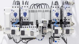Rockwell Automation erweitert seine Ethernet/IP-Schaltschranklösung um neue Funktionen zur Motorsteuerung und Stromversorgung. (Bild: Rockwell Automation )