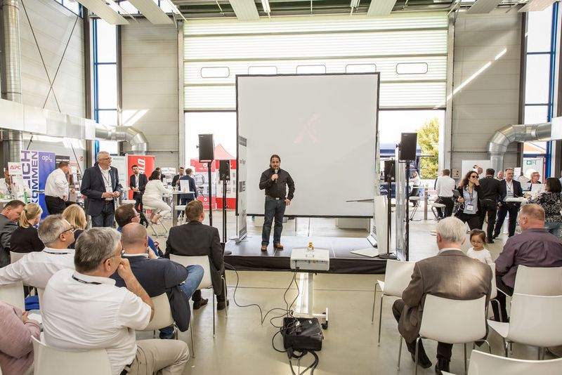 Von Hamburg nach Athen – Keynote von Boris Hajek, Geschäftsführer Comteam Systemhaus losstech GmbH. (Comteam)