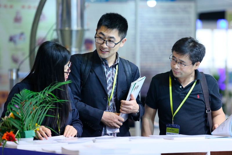 Im Dialog: 146 Aussteller und knapp 8.000 Besucher trafen sich auf der IPB 2016 (Bild: NürnbergMesse China)