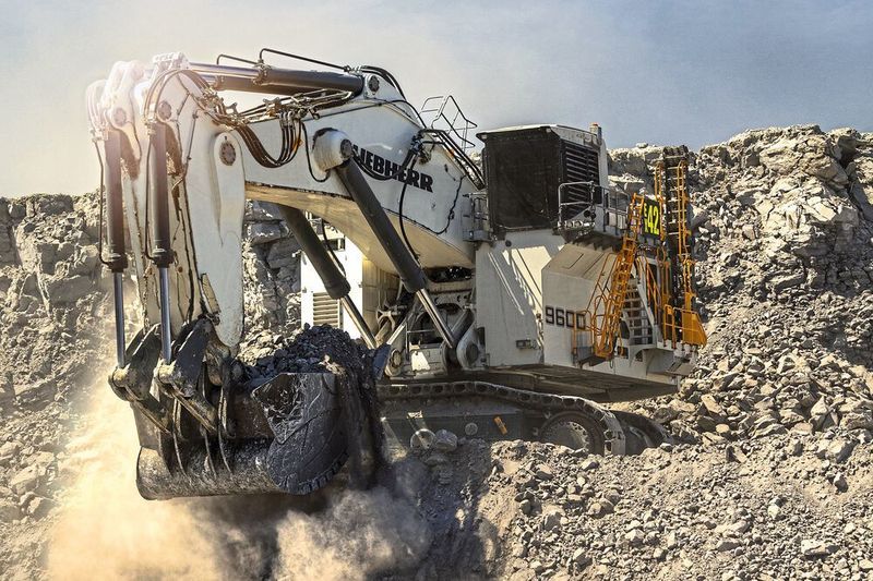 Neue Massstäbe im Tagebau: Der Liebherr R 9600 ist die nächste Generation hydraulischer Miningbagger. (Liebherr)