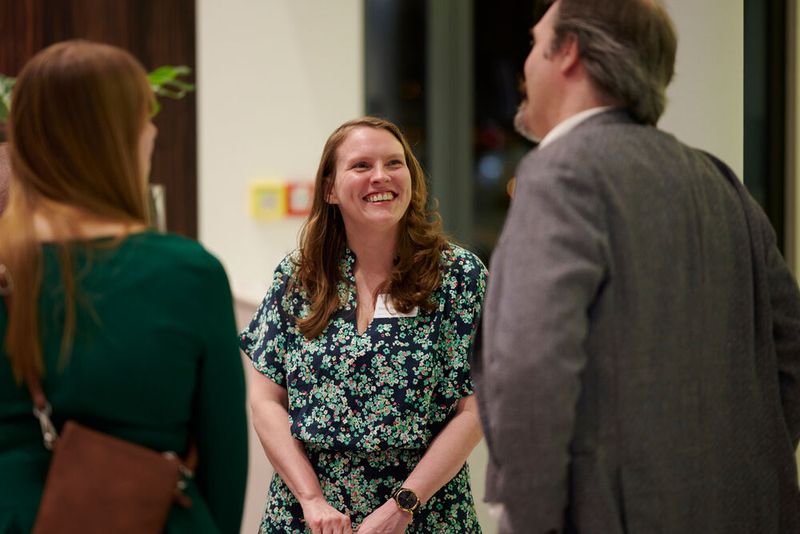 Impressionen vom ELEKTRONIKPRAXIS Frühlingsfest 2023 im Ketterer Kunst mit der Verabschiedung von Johann Wiesböck.  (Bild: © EYE AM CHRIS)