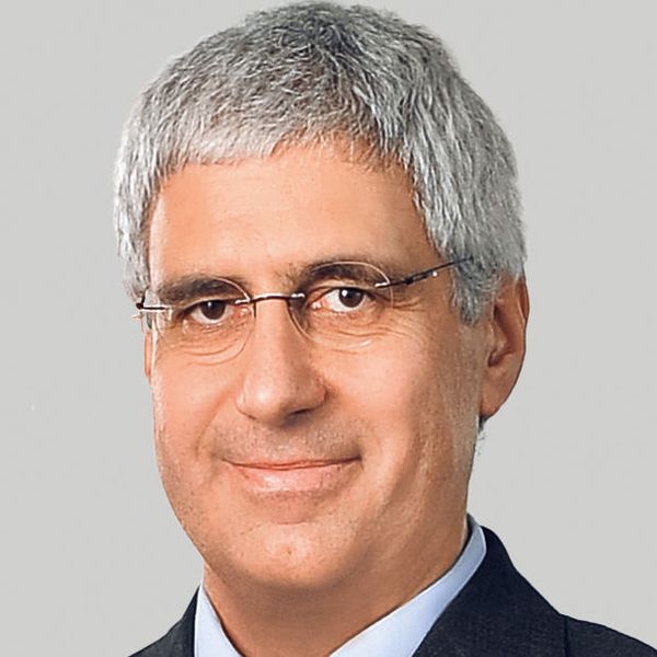 „Eine ganze Reihe von OEMs arbeitet mit unserer Schnittstelle aktuell daran, beispielsweise Smartphones und Tablet-PCs für eine einfachere Bedienung und Diagnose in ihre Konzepte einzubinden.“ Dr. Karl Tragl, Vorstandsvorsitzender Bosch Rexroth (Bosch Rexroth)