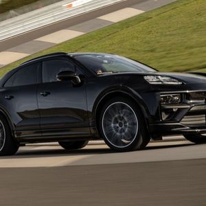 Was das neue Topmodell des Macan kostet wird, verrät Porsche noch nicht.(Bild:  Porsche)