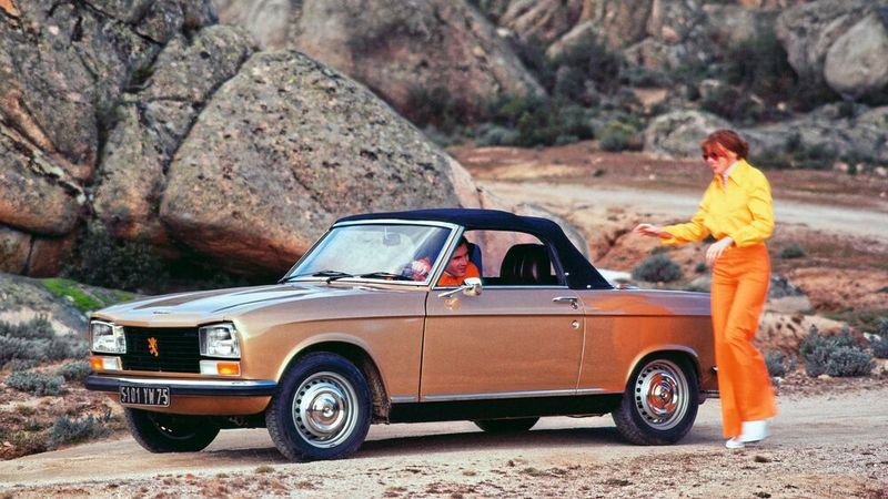 Wer heute ein gutes 304 Cabriolet möchte, muss suchen. Denn so robust Motor und der überwiegende Rest der Technik sind, so schwach zeigt sich die Karosserie bzw. das Blech des Franzosen. Das Modell gilt als übler Roster. Und die Ersatzteileversorgung ist bei Peugeot selbst bei jungen Fahrzeuggenerationen bekanntlich schlecht.  (Peugeot)