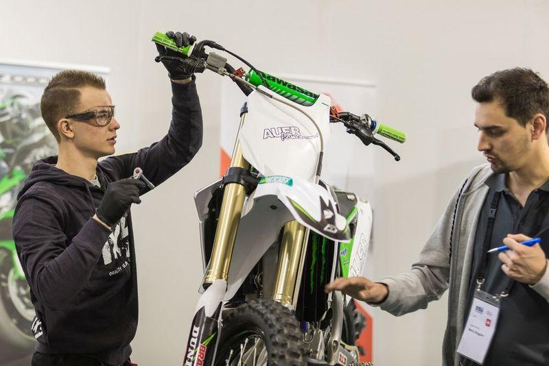 An zehn Wettkampfstationen mussten die Nachwuchskräfte ihr Können unter Beweis stellen. (MCH Messe Schweiz (Zuerich) AG)