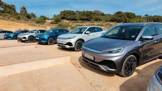 Die DAT steht unter anderem mit weiteren chinesischen Autobauern wie Geely, BYD und Chery im Austausch. (Bild: Wehner - VCG)