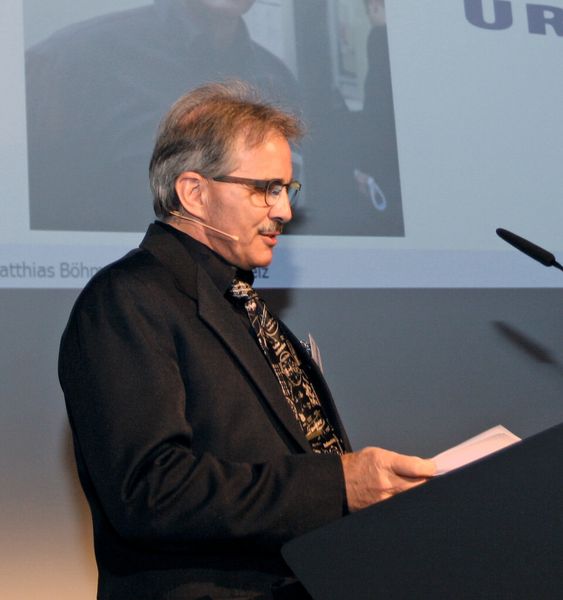 Durch die Veranstaltung führte Moderator René Näf von der Urma AG. (Bild: Anne Richter, SMM)