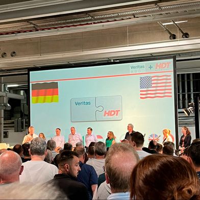 Im letzten Sommer wurden ausgewählte Geschäftsbereiche von der Veritas AG aus Gelnhausen durch HDT Automotive Solutions LLC aus Michigan übernommen. Jetzt hat man sich dazu entschieden, gemeinsam nur noch als Veritas in Erscheinung zu treten. (Bild: Veritas)