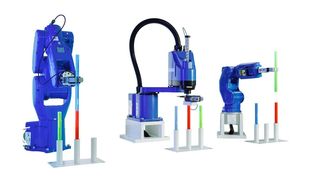 Roboter-Showaction von links! Am Motek-Stand von Yaskawa demonstrieren diesmal ein kompakter Handlingroboter des Typs Motoman GP4, der neue Scara-Roboter Motoman SG400 und ein Motomini gemeinsam schnelle Handlingaufgaben. (Bild: Yaskawa)