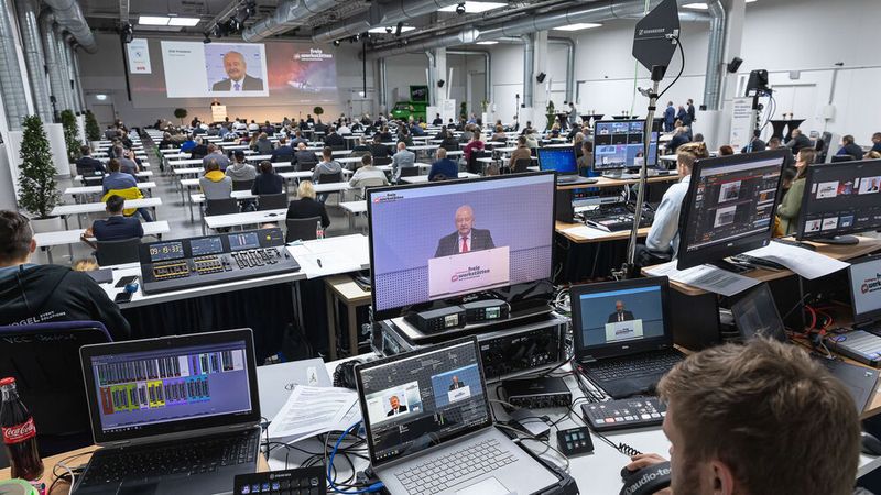 Seine Rede wurde wie alle Beiträge live im Internet übertragen. (Stefan Bausewein)