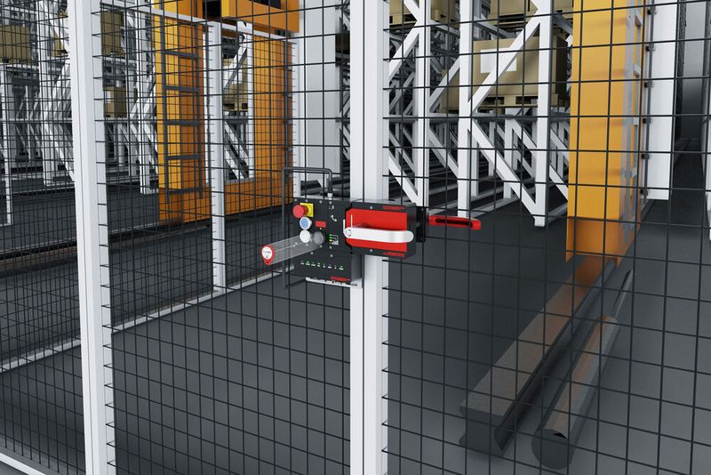 Starkes Duo: Das Schutztürsystem der MGB2 Modular sichert die langen Transportgassen ab. Das CKS2 dient beispielweise als Zutrittsbeschränkung.  (Bild: Euchner GmbH & Co. KG)