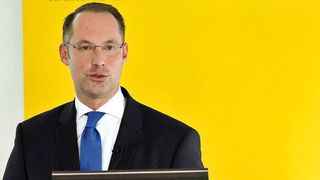 Christan Wolf, Geschäftsführer Turck, geht davon aus, dass sich 2020 die Wirtschaft wieder erholen könnte. Er plant mit einem Wachstum von 5 %. (Turck)