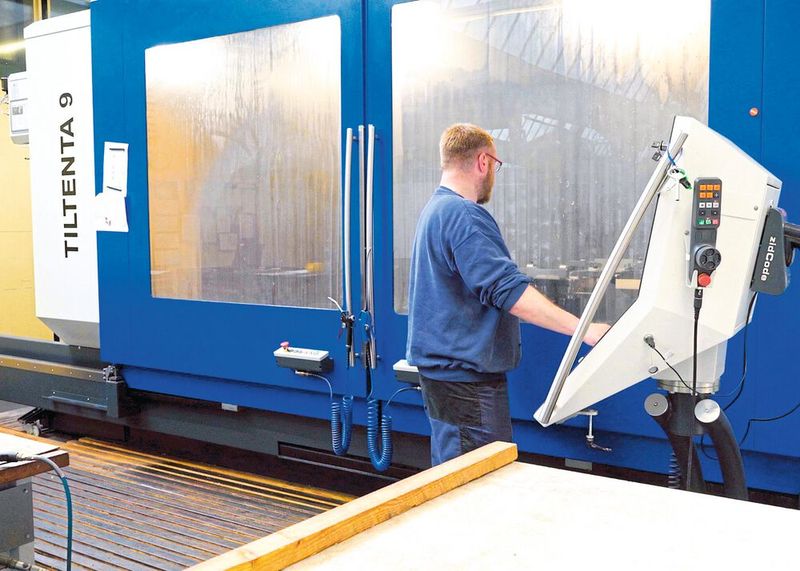 Die Tiltenta 9, ein vielseitiges 5-Achs-Schwenk­spindel-Bearbeitungszentrum mit einem extragros­sen X-Verfahrweg von 3600 mm, ist die bislang grösste Hedelius im Hause Baader. (Bild: Hedelius)