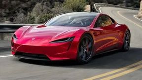 Der mit Kaltgastriebwerken ausgestattete Tesla-Roadster von vorne. (Bild: Tesla)