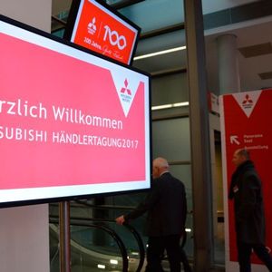 (Achter / »kfz-betrieb«)