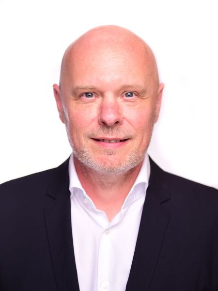 Martin Sinning, Head of Marketing Europe bei der corporate benefits International GmbH, betont, dass Marketing und Vertrieb im Jahr 2026 gemeinsam Verantwortung für die Customer Journey übernehmen müssen, um langfristigen B2B-Erfolg zu sichern. (Bild: corporate benefits International GmbH)