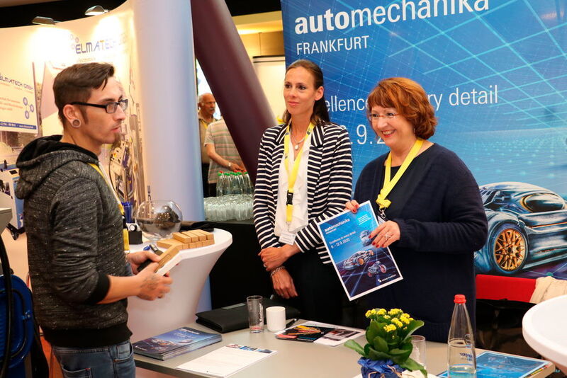 Auch die Messegesellschaft Frankfurt war mit einem Standvertreten und bot Informationen zur Automechanika 2020 an. (Klasing)