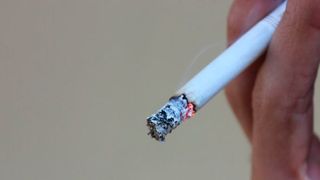 Einer aktuellen Studie zufolge beeinflusst Rauchen anders als andere Lebensstilfaktoren weniger die Gehirnstruktur, sondern vielmehr die Gehirnfunktion. (Symbolbild) (gemeinfrei)