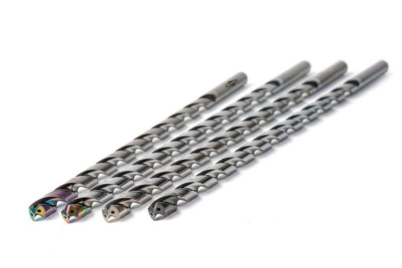 Zweite Generation mit neuem Gesamtkonzept: Der Tiefbohrer Mega-Deep-Drill-Alu steht ab September 2026 im Standardprogramm mit Längenausführungen von 15×D bis 40×D und – abhängig von der jeweiligen Länge – Durchmessern von 3 bis 16 mm zur Verfügung.  (Bild: Mapal)