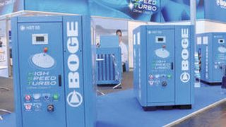 Der Antrieb der neuen Kompressoren erfolgt durch einen getriebelosen Permanent-Magnet-Motor mit luftgelagerter Antriebswelle. Titan-Impeller erzeugen im Verbund mit Diffusor und Spiralgehäuse die Druckluft. (Bild: Boge)