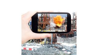 Die Bilder eines Werksstörfalls will jeder Anlagenbetreiber vermeiden. (© vvoe/Fotolia.com)