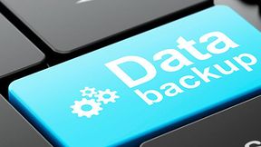 Im Fokus: Backup – Datensicherung für jeden Bedarf. (©Maksim Kabakou - stock.adobe.com)