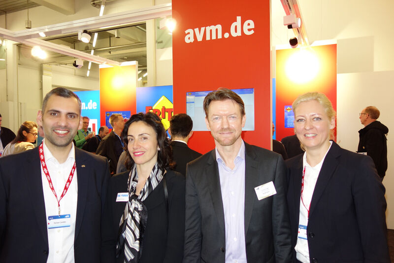 (v. l.) Florian Candas, AVM, Sumru Gerken, Ingram Micro, Frank Krüger und Anja Hohnke, AVM (Bild: IT-BUSINESS)