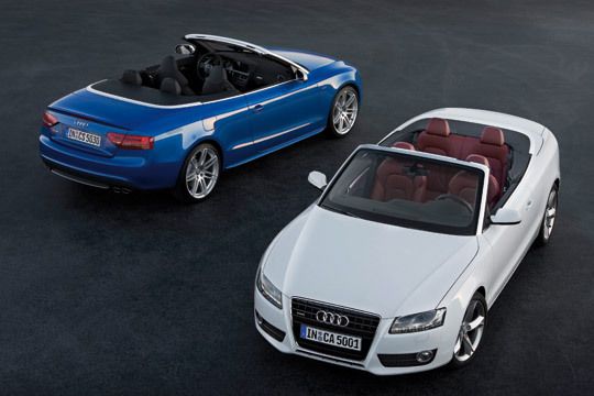 Auf dem Genfer Salon zeigte Audi als Weltpremiere zudem die offene S5-Version (links) mit einem kompressor-aufgeladenen Drei-Liter-Triebwerk. Käufer des 333 PS starken Topmodells müssen 61.400 Euro hinblättern.  (Archiv: Vogel Business Media)