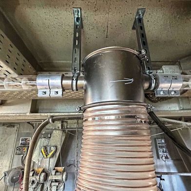 Der Transport von synthetischen Fasern ist eine große Herausforderung. Seilförderer kommen auch mit sich verhakelnden Fasern zurecht. (Bild: Béton Stone Consulting.)