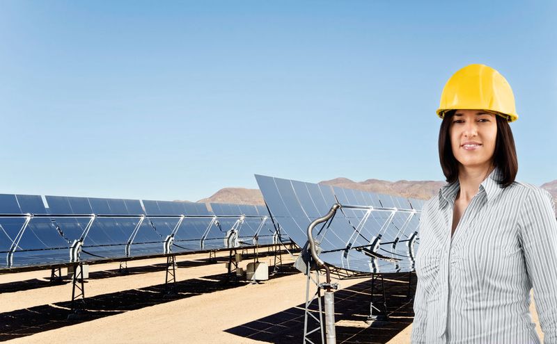 Beospiel Solarkraftwerk - die Füllstandmesstechnik gibt Raum für alternative Energiekonzepte. (Bild: Vega)