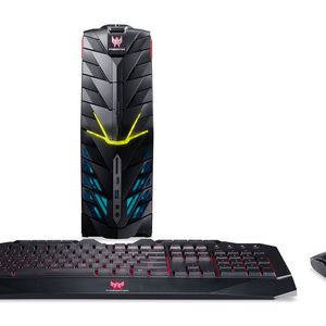 Der Gößenvergleich mit dem Keyboard zeigt die kompakt Bauform des Predator G1.
