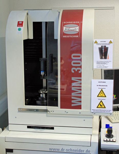 Avec près de 40 tours automatiques de la marque Tornos, Citizen ou Gildemeister, RitzFahr usine environ 140 millions de pièces en laiton, acier, acier inoxydable ou aluminium par an avec des diamètres se situant entre 0,5 et 32 mm. (Klaus Vollrath)