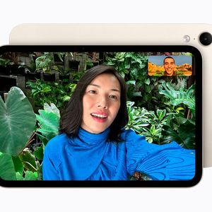 Die 12-MP-Frontkamera jetzt an der Längsseite des iPad mini verbaut.(Bild:  Apple)