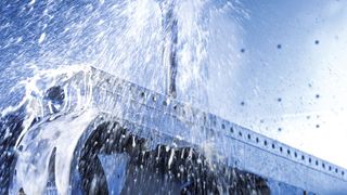 Es lohnt sich, das Kühlschmierstoff-Management auf Energiesparmöglichkeiten zu untersuchen.  (Bild: Knoll)