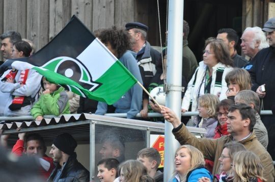 Auch viele Hannover-Anhänger waren unter den Gästen vertreten. (Foto: Richter)