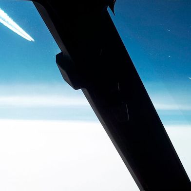 Contrails mark the position of the wake vortex and enable targeted entry for scientific purposes. (Image:DLR)