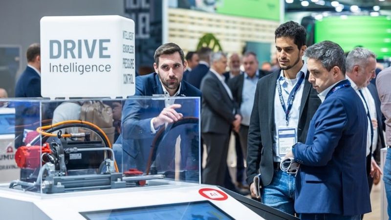 Das Branchenevent bringt die internationale SPS-Community zusammen und bietet Orientierung in Zeiten technologischer Veränderungen.(Bild:  Mesago Messe Frankfurt / Arturo Rivas)