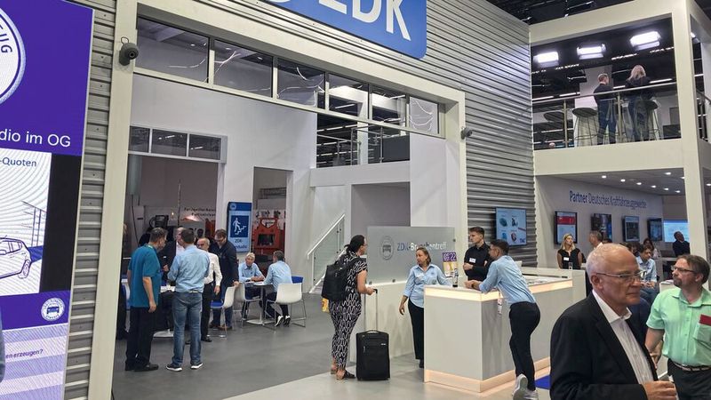 Der ZDK-Stand präsentiert sich den Besuchern mit einem ganz neuen Konzept. (Bild: ZDK)