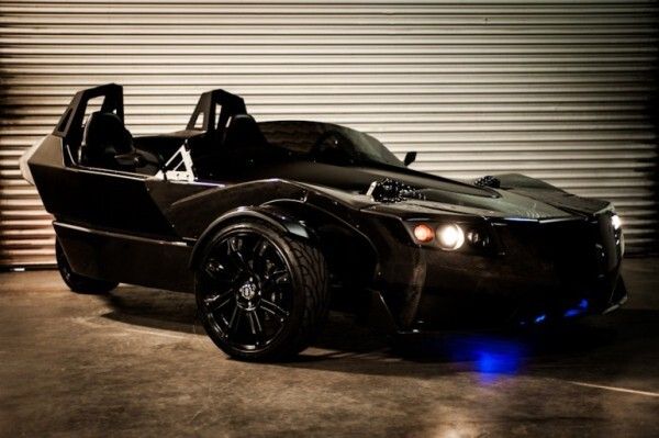 Der Torq Roadster: das elektrisch angetriebene Trike mit 300 kW könnte in einem Batman-Film mitspielen (Epic Electric Vehicles)