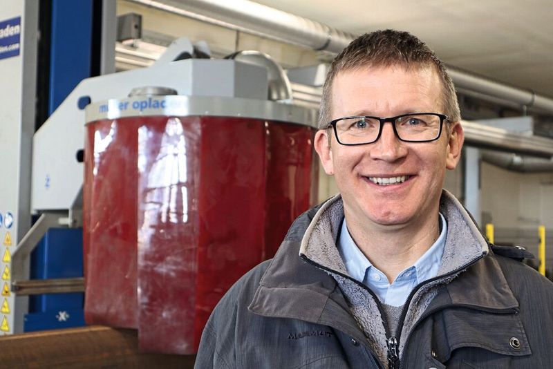 Isoplus-Geschäftsführer Axel Kirstein hat die Müller-Opladen-Anlage geplant für gut 80.000 Schnitte pro Jahr. (Bild: Müller Opladen)