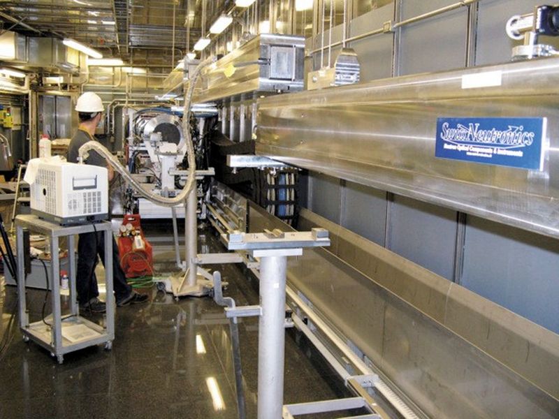 Boîtier en acier pour vide très poussé, installé dans un centre de recherche aux Etats-Unis. (Image: Kubo Tech)