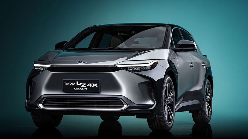 Zu den Besonderheiten des ersten reinen E-Autos der Marke zählt eine großzügige Batterie-Garantie von zehn Jahren.  (Bild: Toyota)