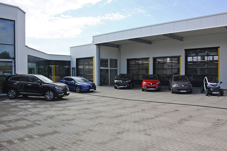 Auch auf dem Außengelände herrschen jetzt großzügigere Platzverhältnisse. (Autohaus Echterstrasse)