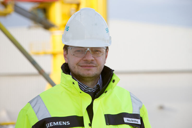 Nico Strüfing, Gesamtprojektleiter Sicherheitstechnik für Offshore-Konverterplattformen bei der Siemens-Division Building Technologies. (Bild: Siemens AG)