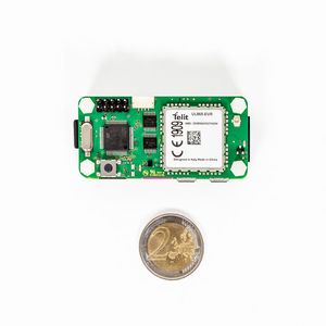 Das Steuermodul des Fraunhofer HHI ist leicht und kompakt und wirkt sich daher kaum auf den Energieverbrauch der Drohne aus.(Bild:  Fraunhofer Heinrich-Hertz-Institut)