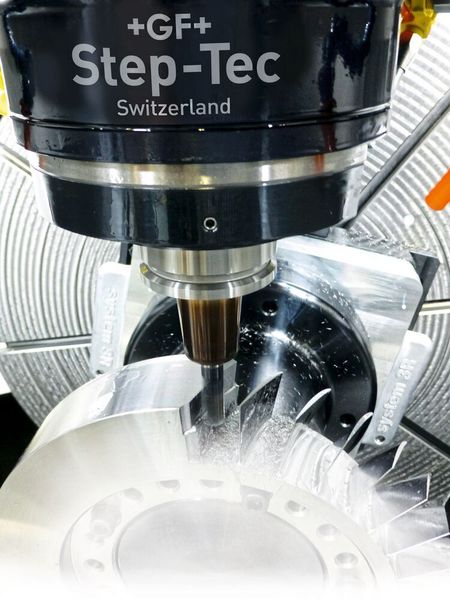 Die Step-Tec HPC190 Spindel mit 20 000 U/min und HSK-A63 Werkzeugaufnahme ist als Spindel für die Mikron Mill P 500 U bei Herstellern erste Wahl.  (GF Machining Solutions)