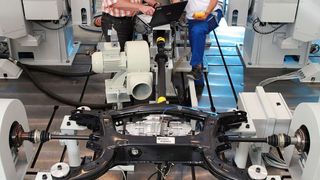 Dynamischer Antriebsstrangprüfstand Pkw in Zentrale Forschung & Entwicklung. (ZF)