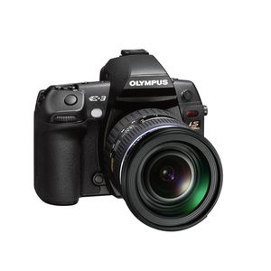Olympus bringt zum Weihnachtsgeschäft die Spiegelreflexkamera E3.